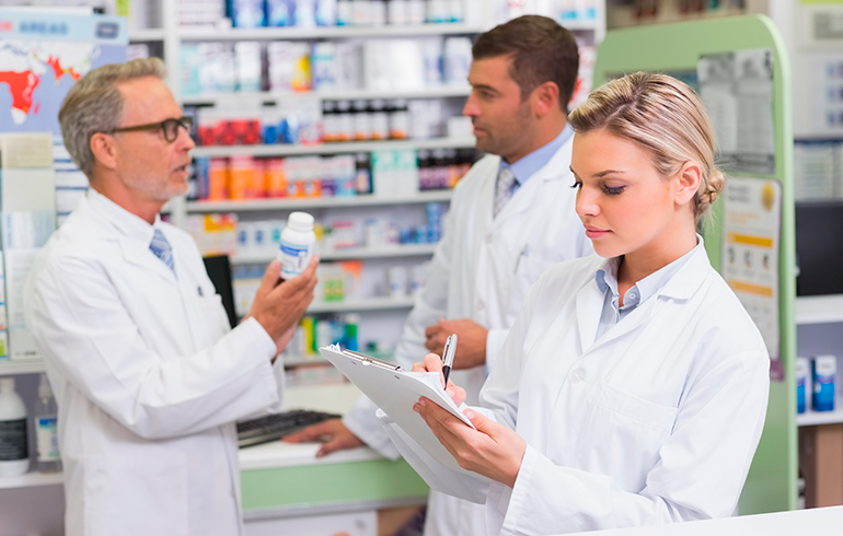 Rol de los profesionales Químicos/as Farmacéuticos/as